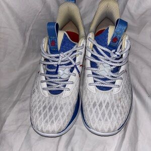 Men Sz 9 / Women 10.5 Under Armor Curry Flow 10 Dub Nation Home PE 3027510-100